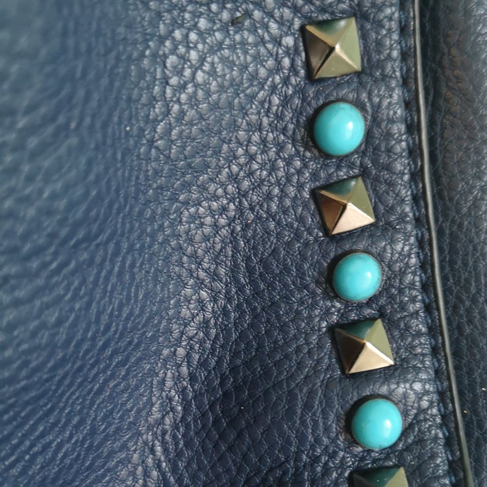 URBAN EXPRESSIONS Blue Tote Certified Vegan Purse - Picture 3 of 7